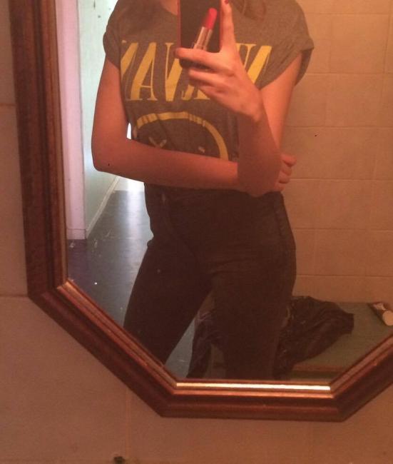 Douce Emma pour toi en privée